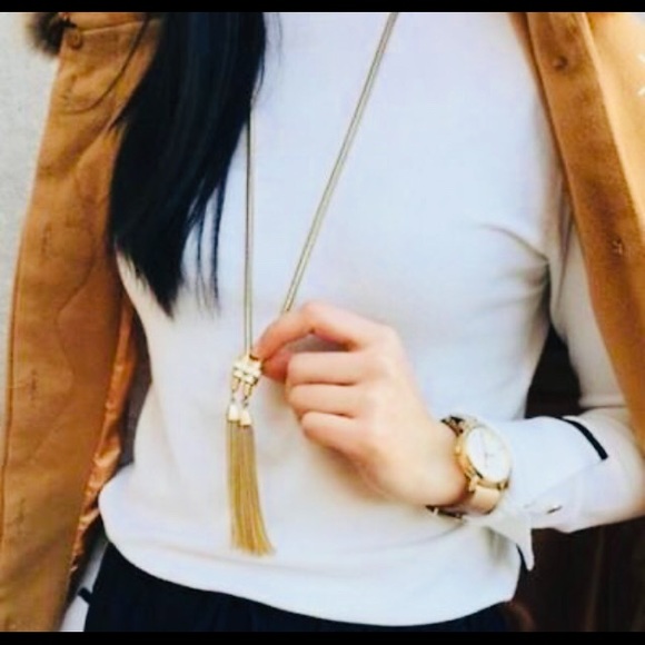 Stella and Dot | Vintage Gold Jacqueline Adjustable Slide Tassel Necklace - Picture 2 of 8